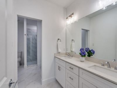 New construction Townhouse house 5621 Woodlands Dr, The Colony, TX 75056 null- photo 20 20