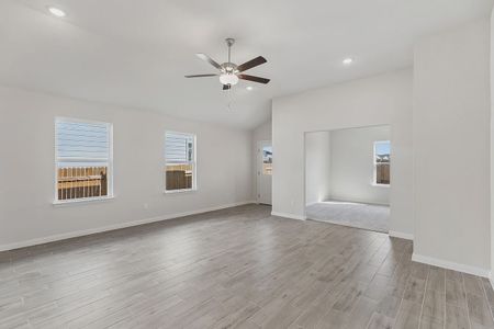 New construction Single-Family house 224 Ironshoe Trl, Liberty Hill, TX 78642 plan Lexington - image 19