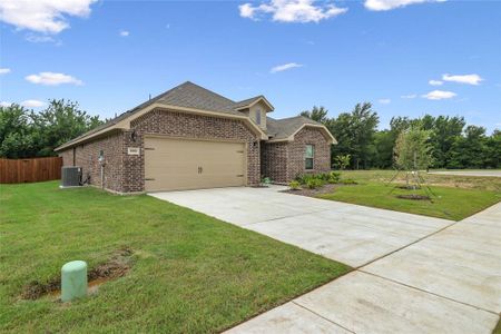 New construction Single-Family house 1008 Verde Creek Ct, Crowley, TX 76036 Olivia- photo 1 1