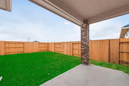 New construction Single-Family house 2810 Rockwood Dr, Iowa Colony, TX 77583 - image 2
