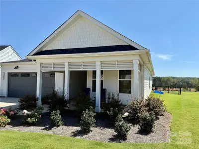 New construction Single-Family house 1949 Sparkling Stream Dr, Belmont, NC 28012 plan Prestige - image