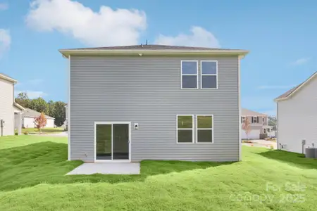 New construction Single-Family house 806 Olde England Dr, Lincolnton, NC 28092 - image