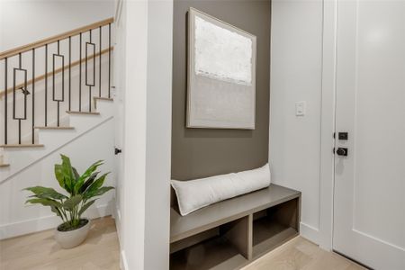 New construction Single-Family house 323 Malone St, Houston, TX 77007 - image 9