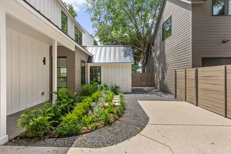 New construction Single-Family house 2707 Stacy, Unit 2, Austin, TX 78704 - image