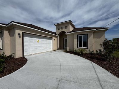 New construction Single-Family house 9 Coolidge Court, Palm Coast, FL 32137 - photo 0