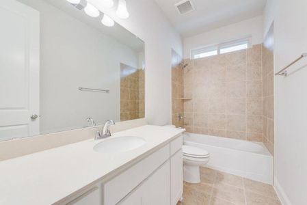 New construction Single-Family house 1006 Cascading Crk, Rockwall, TX 75087 plan Grand Whitehall - image 12