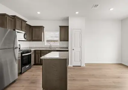 Patriot Estates by LGI Homes in Venus - image 3