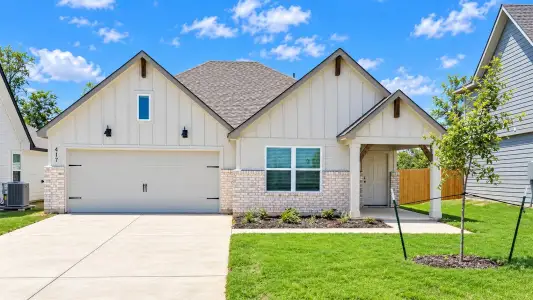 New construction Single-Family house 417 Hector Lp, Georgetown, TX 78626 plan Camden - image