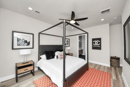 New construction Single-Family house 2014 Blodgett St, Houston, TX 77004 - image 18