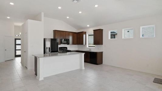 New construction Single-Family house 13131 Brutus Ln, San Antonio, TX 78245 Apache- photo 4 4