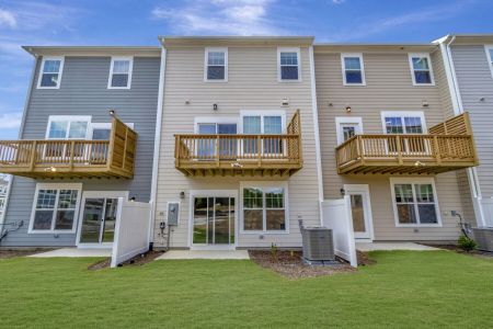 New construction Townhouse house 2710 Hunter Woods Dr, Apex, NC 27502 plan Buckingham - image