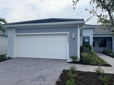 New construction Single-Family house 18820 Indian Rock Pl, Lakewood Ranch, FL 34211 plan Cascadia - image