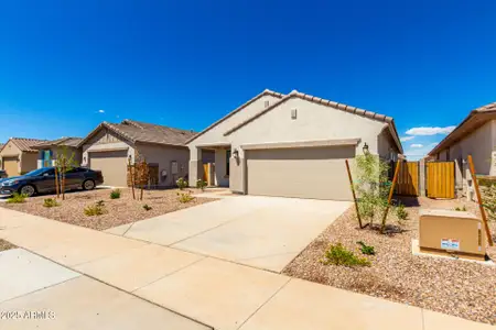 New construction Single-Family house 17022 W Spur Dr, Surprise, AZ 85387 plan Pima - image