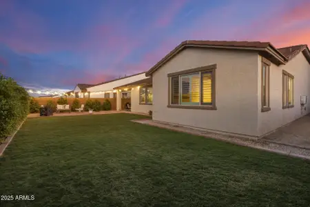 New construction Single-Family house 14022 W Mariposa Grande, Surprise, AZ 85387 - image