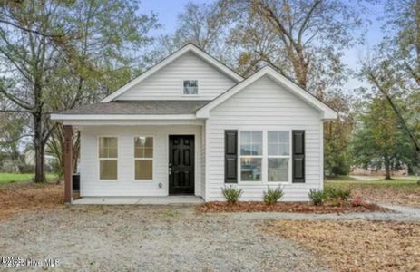 New construction Single-Family house 1220 W Blackman Rd, Dunn, NC 28334 - image