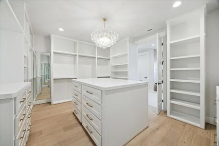New construction Single-Family house 1517 Wakefield Dr, Houston, TX 77018 - image 10