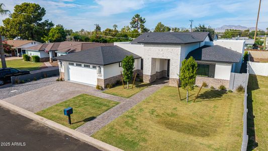 New construction Single-Family house 4228 E Avalon Dr, Phoenix, AZ 85018 - image
