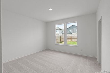 New construction Single-Family house 8232 Smithers Ave, San Antonio, TX 78252 plan Hewitt - image 13