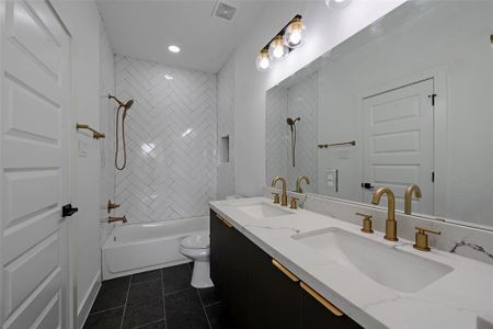 New construction Single-Family house 1805 Emir Street, Unit C, Houston, TX 77009 - photo 33 33