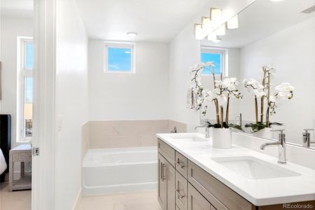 New construction Townhouse house 18 Oneida Ct, Denver, CO 80230 - image 16