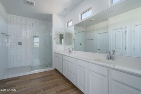 New construction Single-Family house 2852 N 214Th Dr, Buckeye, AZ 85396 plan Bartlett - image 8