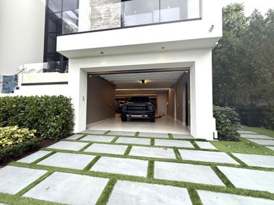 New construction Single-Family house 999 Hillsboro Mile, Hillsboro Beach, FL 33062 - image