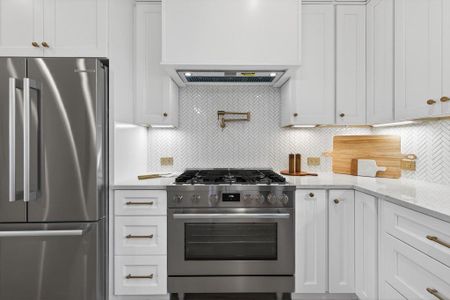 New construction Townhouse house 4802 Moonview Ln, Sugar Hill, GA 30518 - image 13