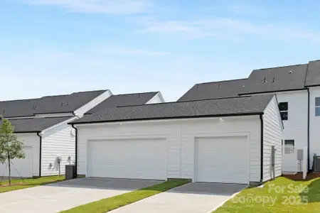 New construction Townhouse house 7009 Antigo Dr, Unit 01, Huntersville, NC 28078 - image