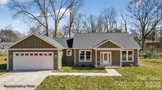 New construction Single-Family house 612 Central Dr, Unit 2, Statesville, NC 28677 - image