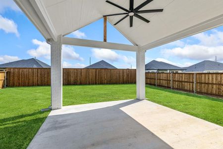 New construction Single-Family house 913 Beall St, Denton, TX 76207 - image 4
