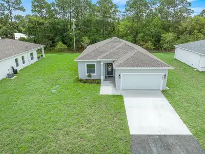 New construction Single-Family house 8226 104Th Ct, Vero Beach, FL 32967 - image