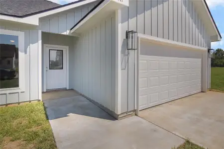 New construction Single-Family house 741 Autumn Ln, Livingston, TX 77351 - image