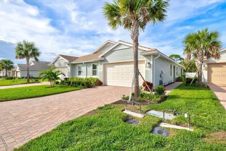 New construction Single-Family house 208 Ibiza Lp, Venice, FL 34292 - image