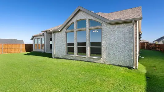 New construction Single-Family house 245 Rosemallow Ln, Waxahachie, TX 75165 plan 2916W - image