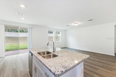 New construction Single-Family house 2342 White Tail St, Davenport, FL 33837 Bluebell- photo 2 2