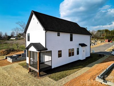 New construction Single-Family house 4 S Martha Kate Dr, Hendersonville, NC 28792 - image