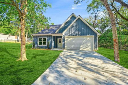 New construction Single-Family house 123 Grace Lane, Pottsboro, TX 75076 - photo 0