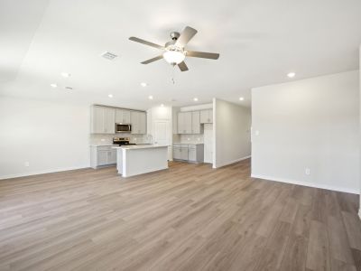 New construction Single-Family house 2311 Lone Star Ln, Seagoville, TX 75159 The Greenville- photo 5 5