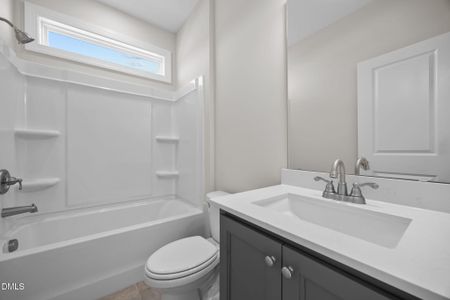 New construction Single-Family house 25 Diamond Creek Dr, Zebulon, NC 27597 - image 10