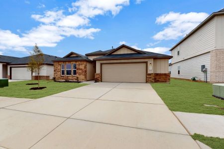 New construction Single-Family house 20009 Hirono Dr, Manor, TX 78653 plan Pizarro I - Smart Series - image