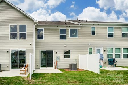 New construction Townhouse house 14942 Tamarack Dr, Charlotte, NC 28278 Brooke- photo 43 43