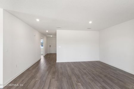 New construction Single-Family house 10412 Greystone Dr, Glen St. Mary, FL 32040 plan Beaumont - image 10