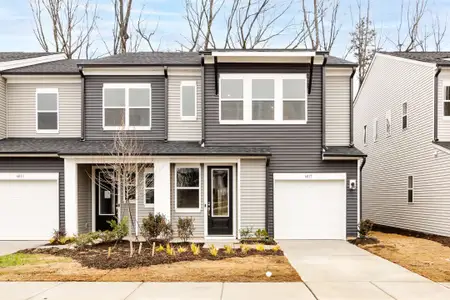 New construction Single-Family house 6017 Longar Ln, Charlotte, NC 28269 plan Conrad - image