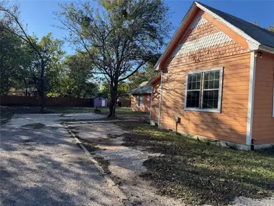 New construction Single-Family house 309 Elmo St, Cleburne, TX 76031 - image