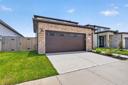 New construction Single-Family house 4344 Avron Dr, Stafford, TX 77477 plan Crown - image