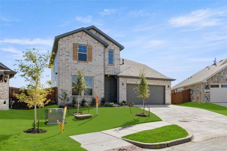 New construction Single-Family house 704 Jaguar Rdg, Godley, TX 76044 Teak II H- photo 1 1