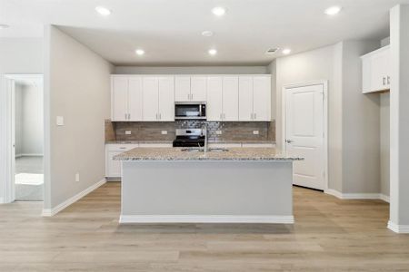 New construction Single-Family house 2288 Cliff Springs Dr, Forney, TX 75126 The Reynolds- photo 4 4