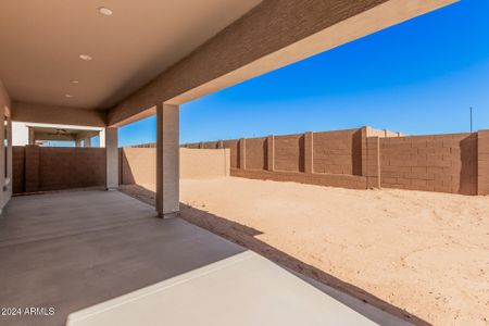 New construction Single-Family house 24041 N 171St Ln, Surprise, AZ 85387 null- photo 4 4