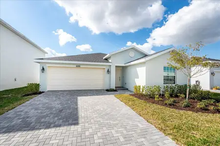 New construction Single-Family house 6330 Nw Windwood Way, Port Saint Lucie, FL 34987 Hartford- photo 2 2