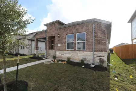 New construction Single-Family house 13921 Edna Maxine Walk, Del Valle, TX 78617 Eller- photo 1 1